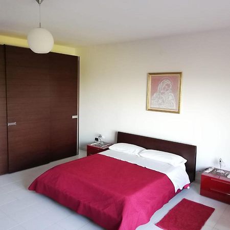 Appartamento Perito Extérieur photo