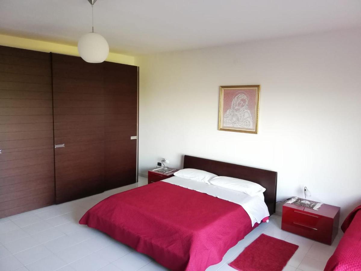 Appartamento Perito Extérieur photo